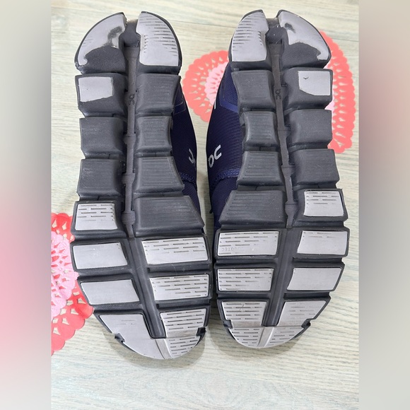 On Running Cloud 6 Men's Dark Blue Sneakers size 9 - Picture 7 of 9